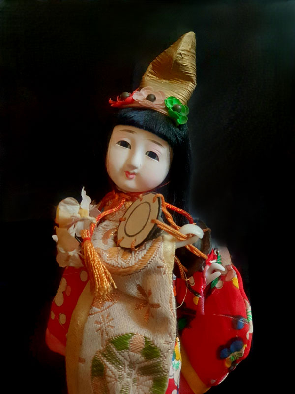 rostro gofun antigua muñeca geisha con tsuzumi