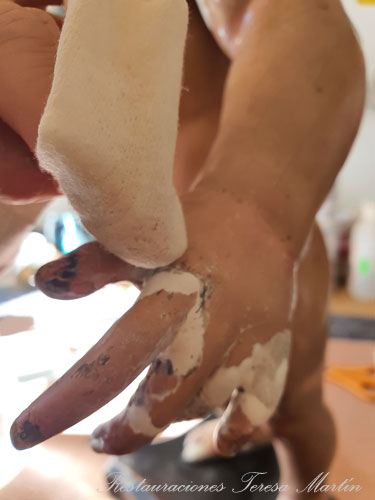 restaurar dedos figuras